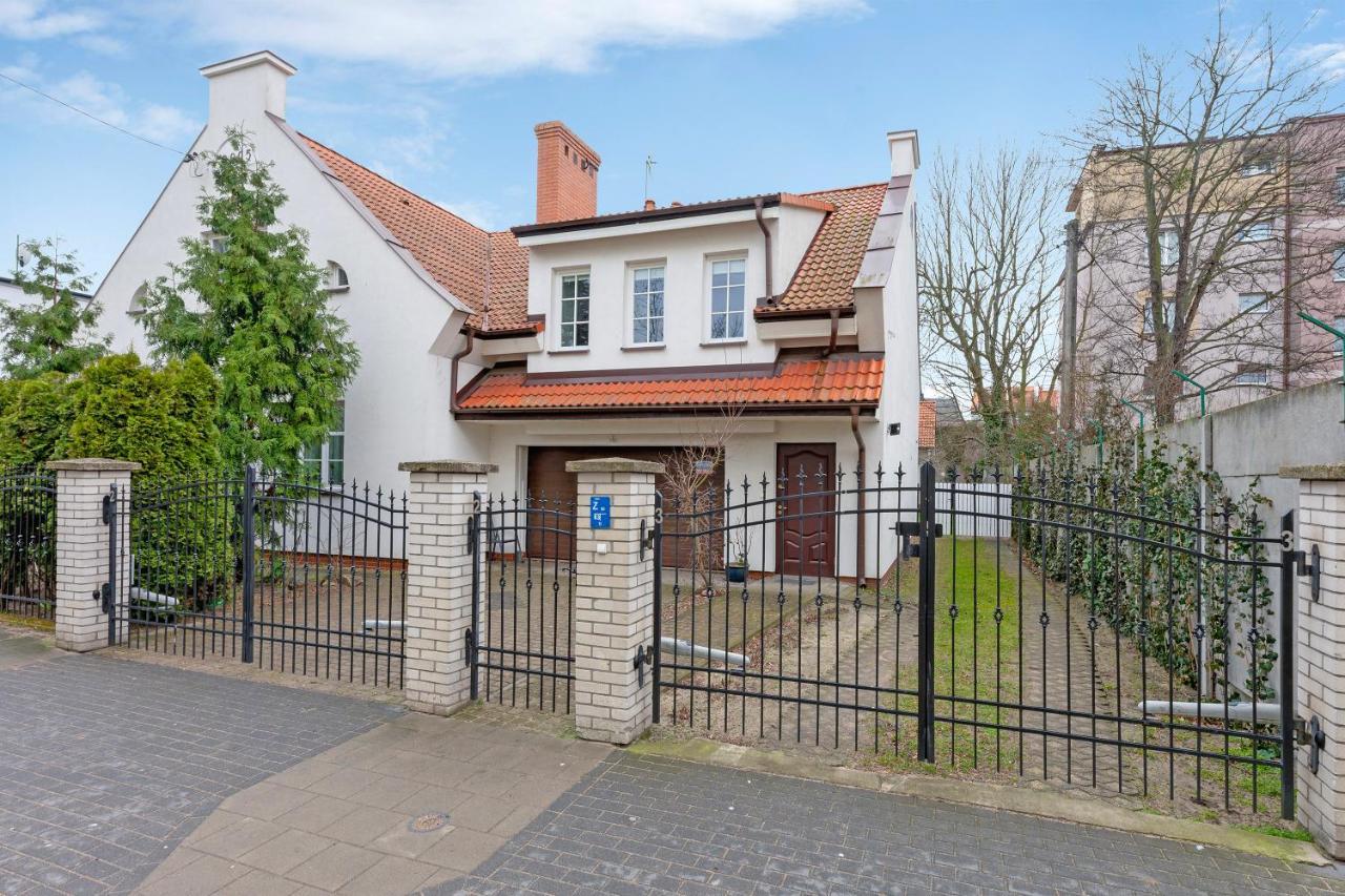 גדנסק Villa Walecznych מראה חיצוני תמונה
